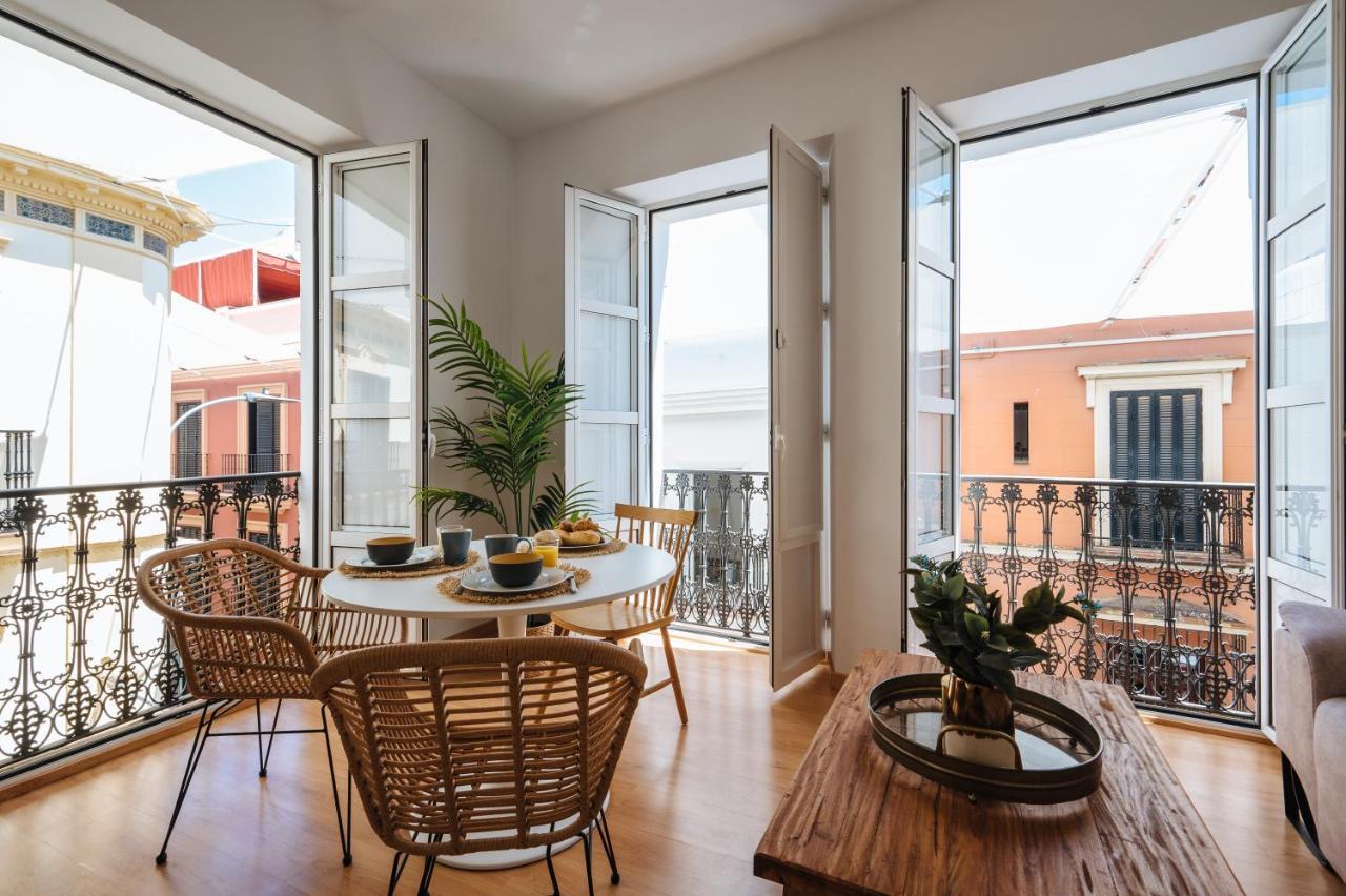 Hostly Rivero 2A Center Loft-Fibre-Communal Terrace-Parking Optional-Cless เซบีญา ภายนอก รูปภาพ