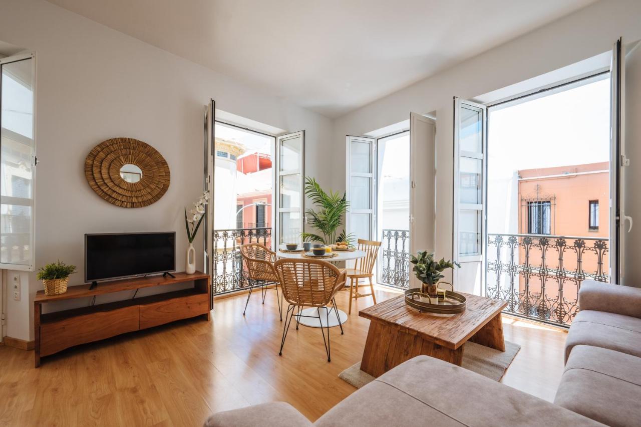 Hostly Rivero 2A Center Loft-Fibre-Communal Terrace-Parking Optional-Cless เซบีญา ภายนอก รูปภาพ