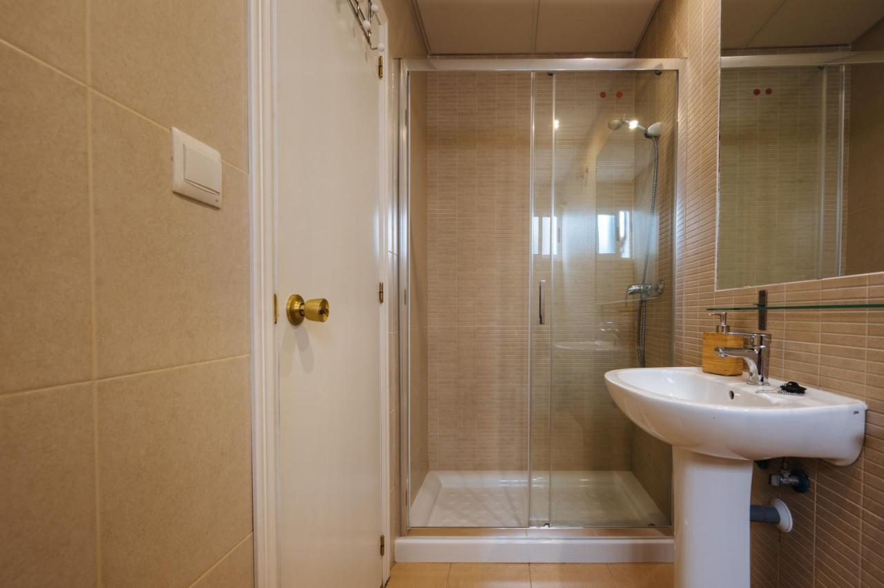 Hostly Rivero 2A Center Loft-Fibre-Communal Terrace-Parking Optional-Cless เซบีญา ภายนอก รูปภาพ